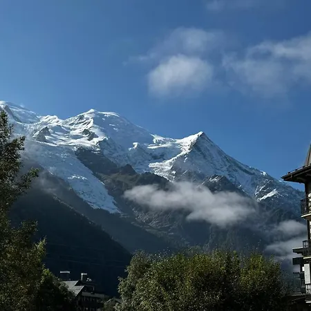 Apartment Le 41 Du Lyret - Type Pour Deux Avec Vue Sur Les Aiguilles Dans Centre Chamonix