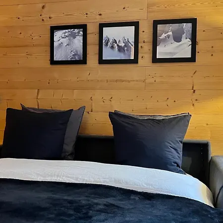 Appartement Le 41 Du Lyret - Type Pour Deux Avec Vue Sur Les Aiguilles Dans Centre Chamonix